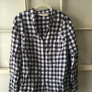 Jones New York Sport black and white linen blouse